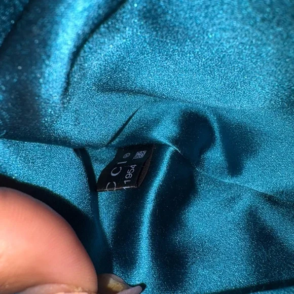 🩷SOLD🩷Authentic Gucci Pink Velvet Matelasse GG Marmont Belt Bag🩷 - Picture 5 of 9